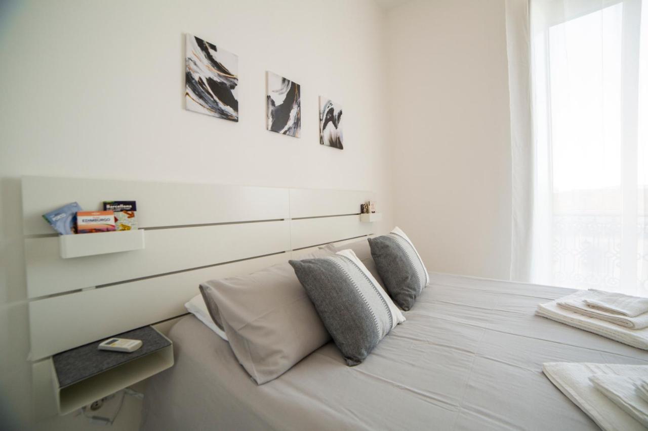 דירות Bnb Al Centro E Meglio, Napoli מראה חיצוני תמונה